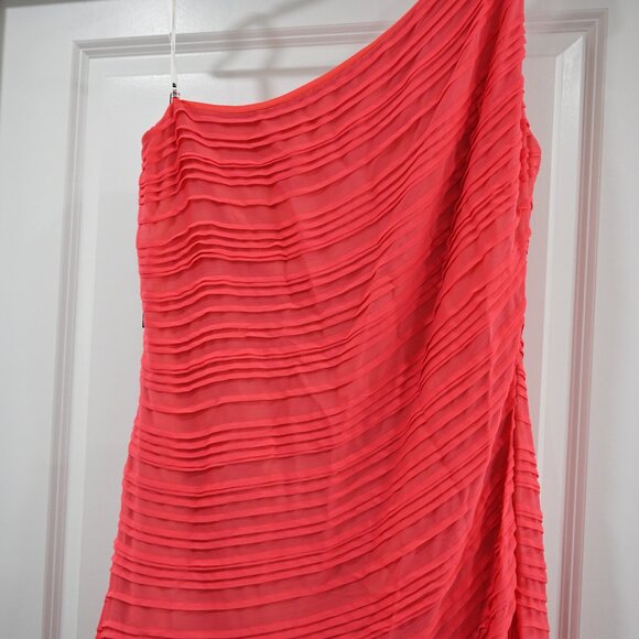 Tadashi Shoji Size 12 Coral Textured One Shoulder Knee Length Dress NWT - Picture 3 of 11